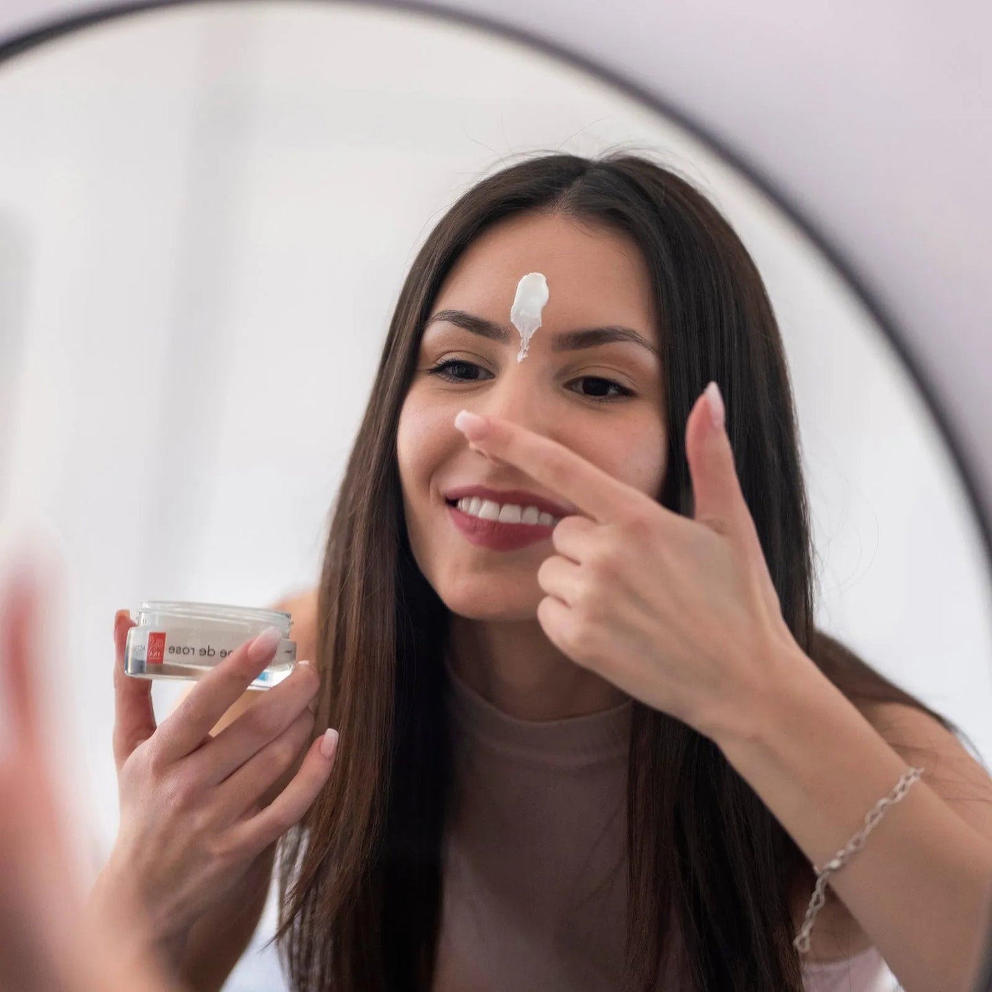 Crème de rose - Crema idratante viso con SPF30 - altamente arricchito con olio essenziale di Rosa biologico