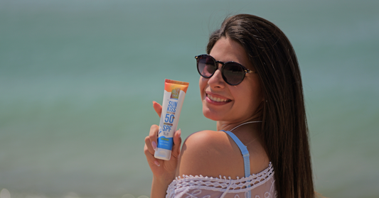 Crema solare naturale per viso e corpo SPF 50 con Abete Bianco Biologico di InaEssentials