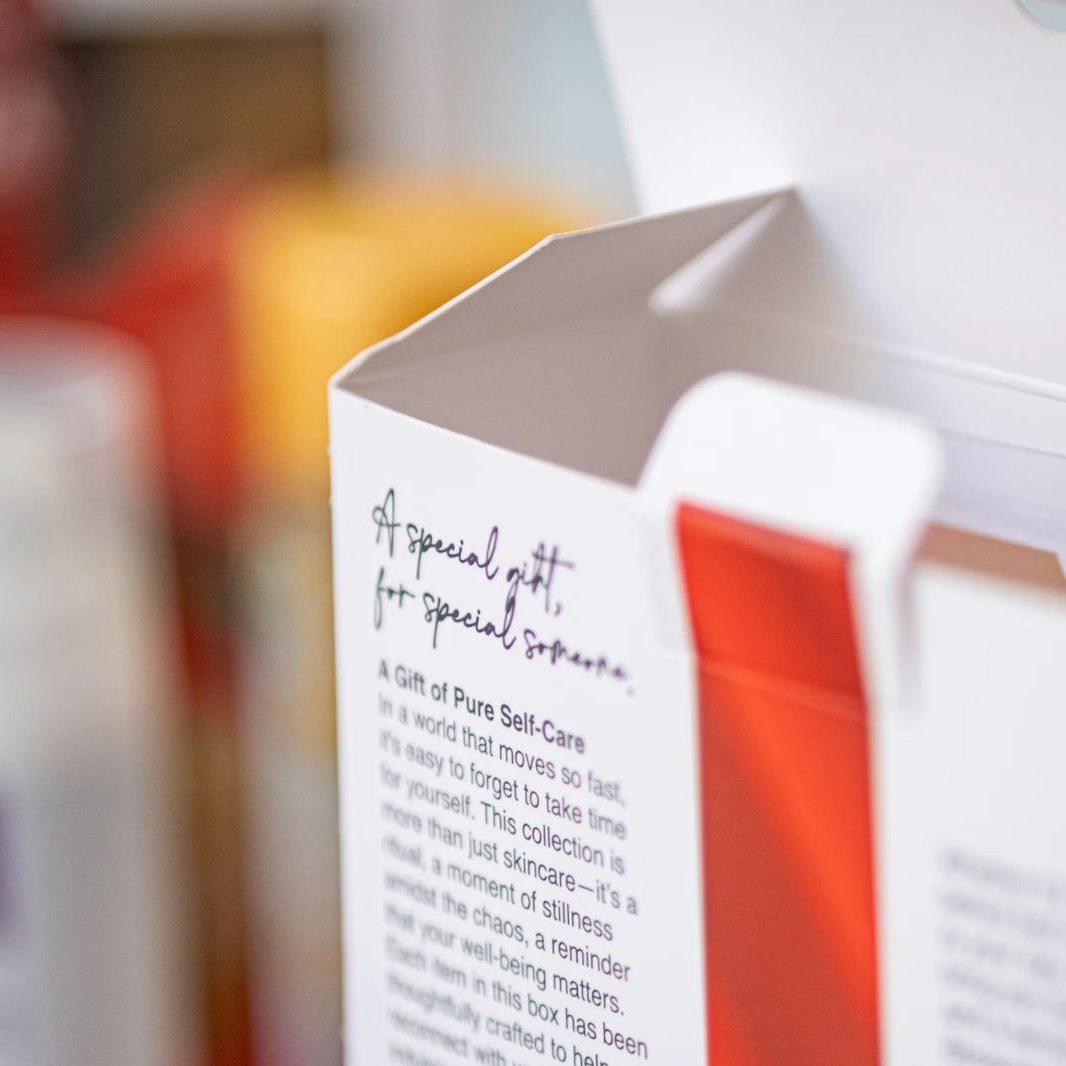 InaEssentials Box Regalo (17,8 cm × 14,7 cm x 5 cm)