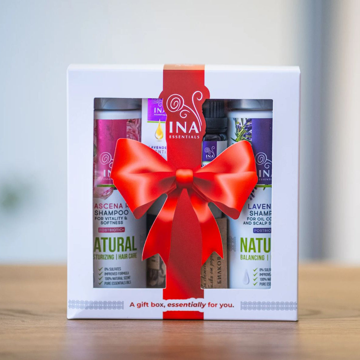 InaEssentials Box Regalo (17,8 cm × 14,7 cm x 5 cm)