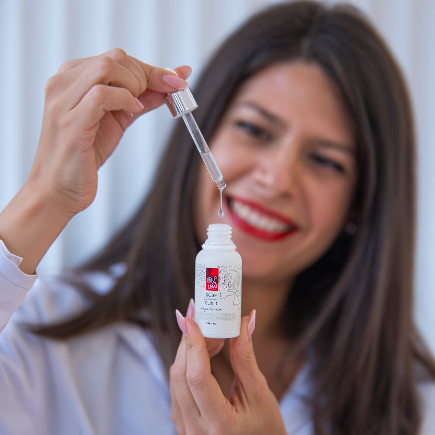 ACCESSO SPECIALE Siero viso Anti-Age Intensivo con Olio di Rosa Biologico – Rose Elixir