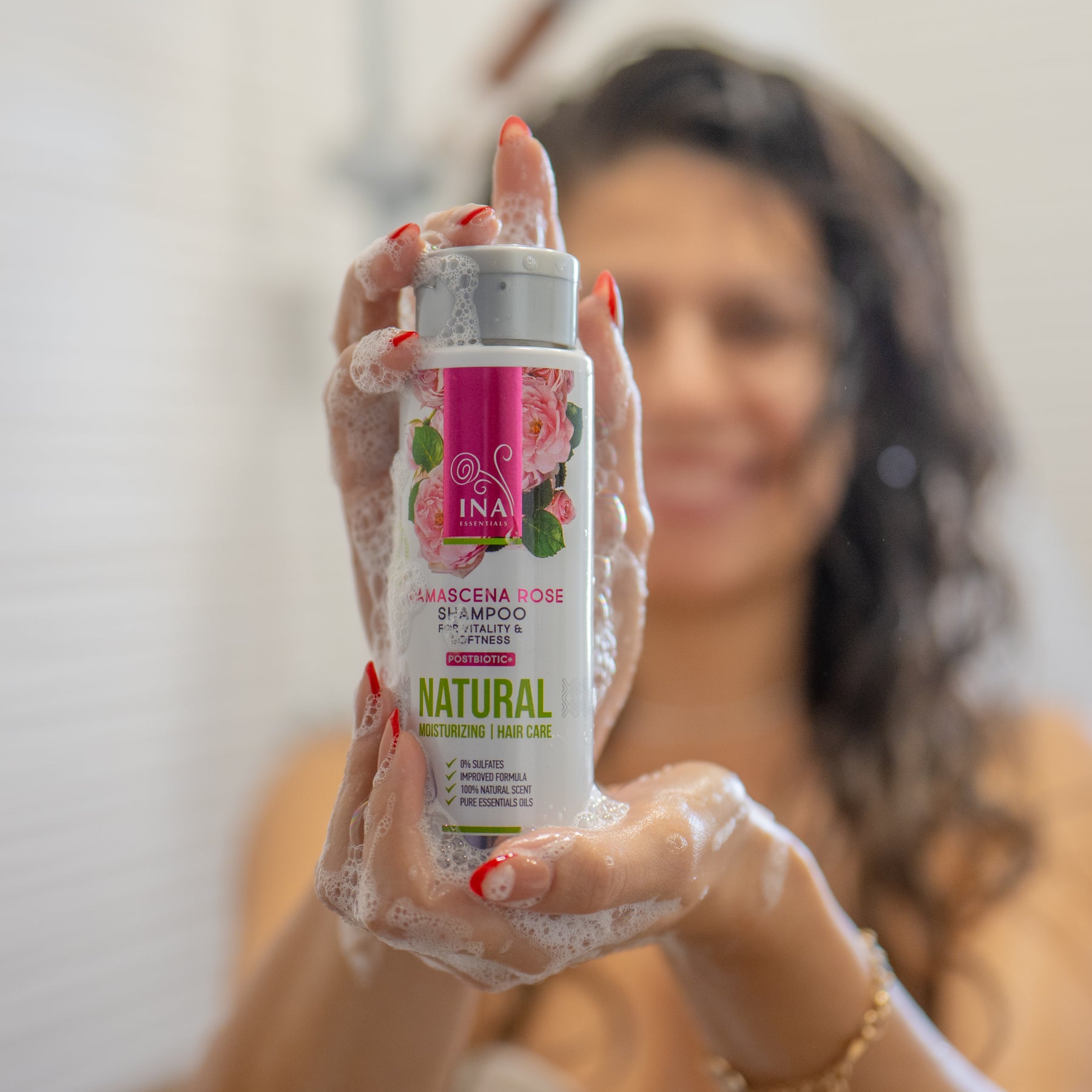 Shampoo alla Rosa Naturale per capelli Secchi e Danneggiati