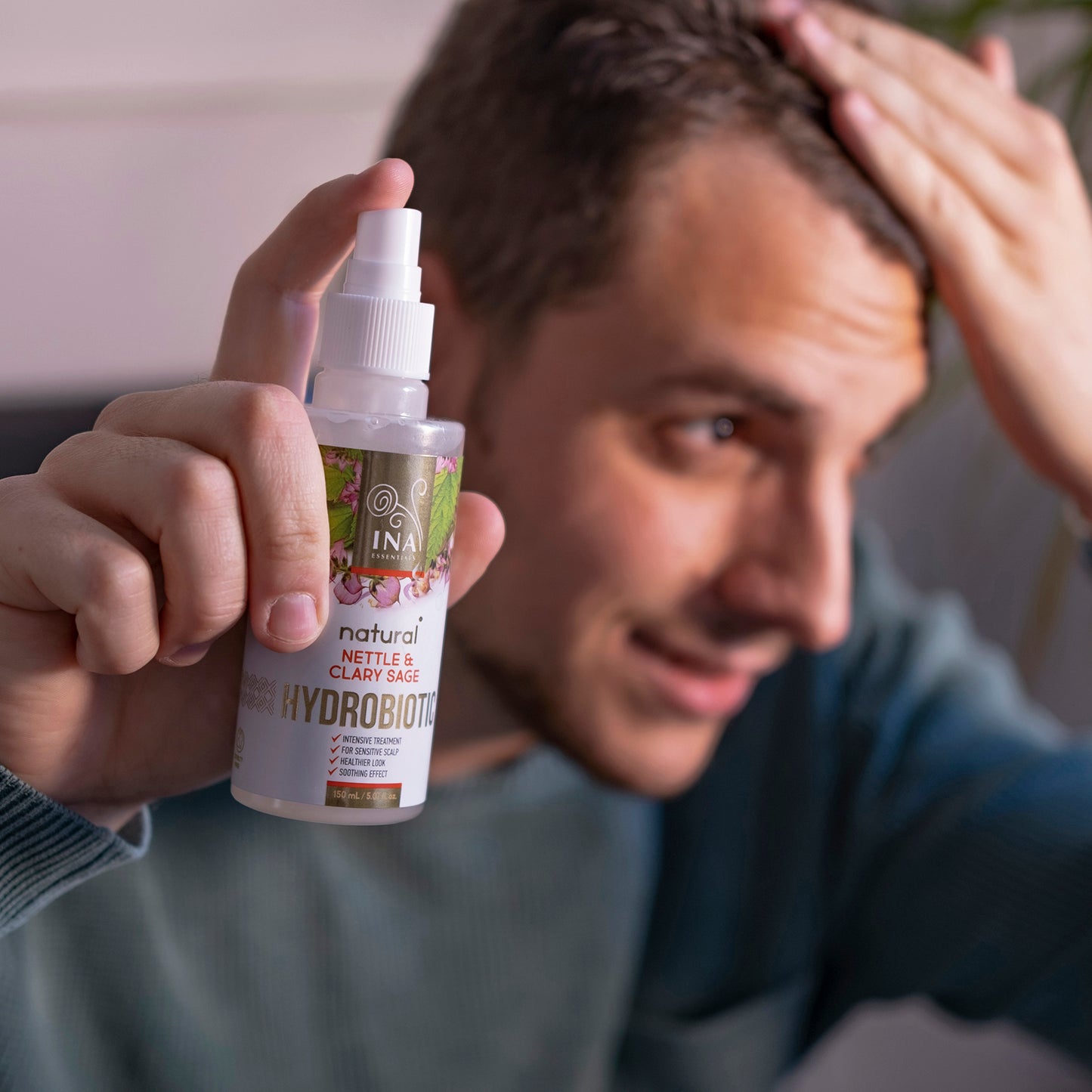 Hydrobiotic - Ortica e Salvia - cura intensiva per Perdita di capelli, Forfora e cuoio capelluto Sensibile