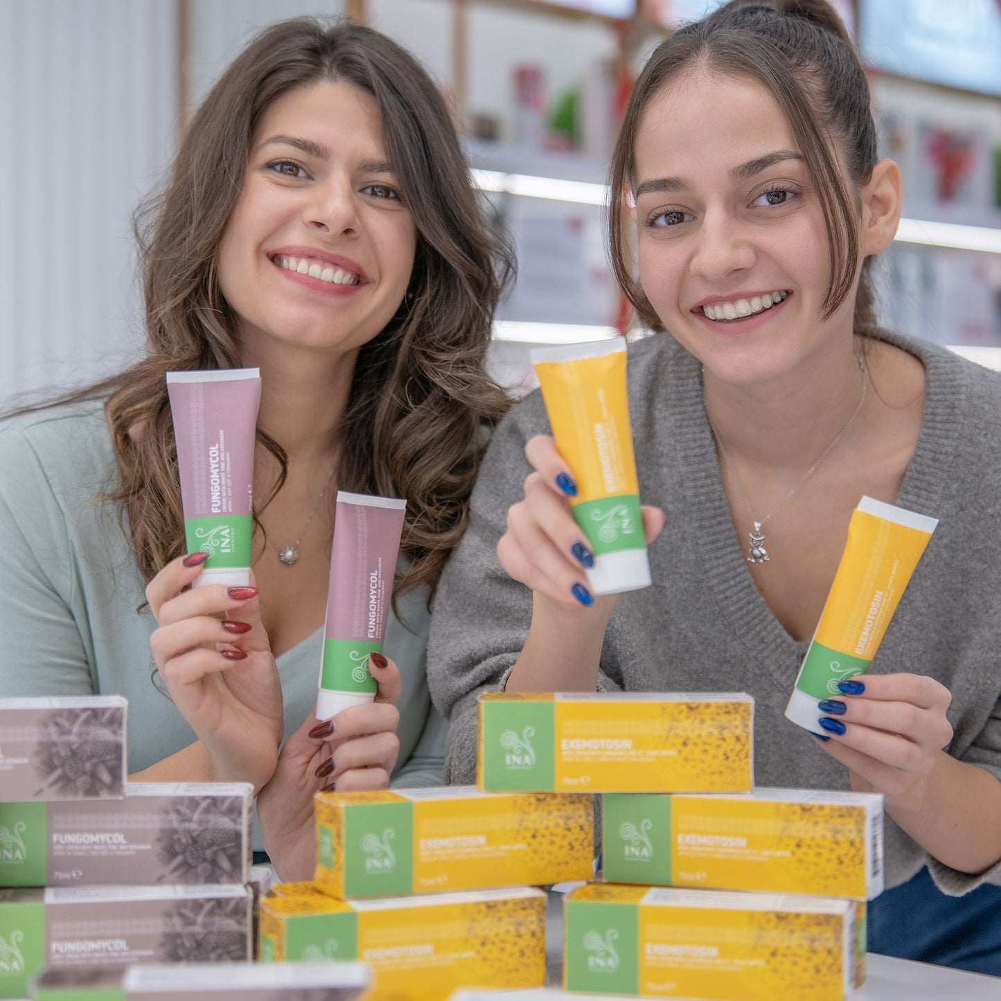 ACCESSO SPECIALE Crema 2 in 1 per Funghi delle unghie e pelle secca e screpolata - con Pino bianco, Urea e Geranio